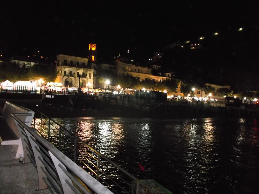 Casa Vacanze Nonno Aldo Minori Esterno foto
