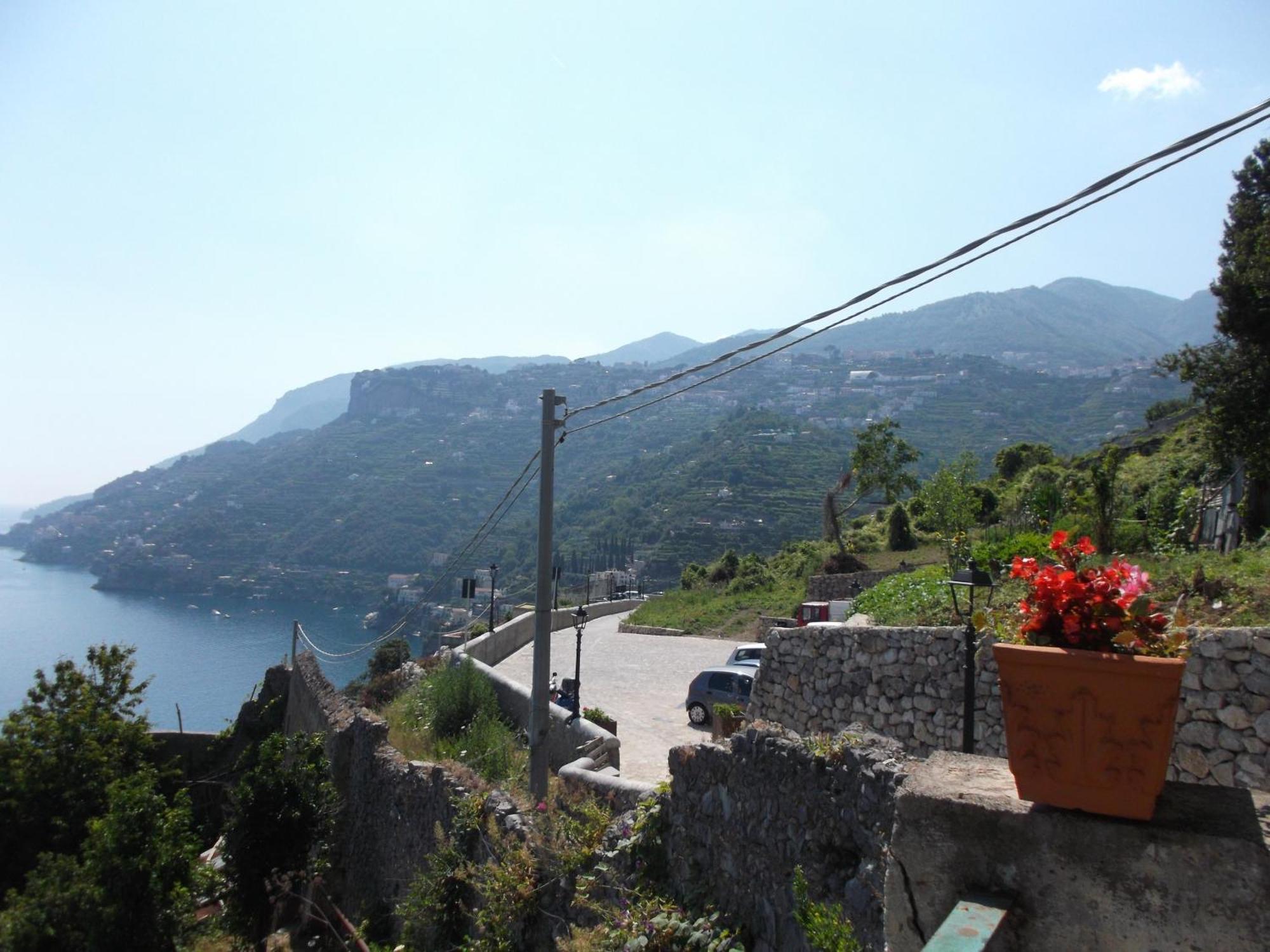 Casa Vacanze Nonno Aldo Minori Esterno foto